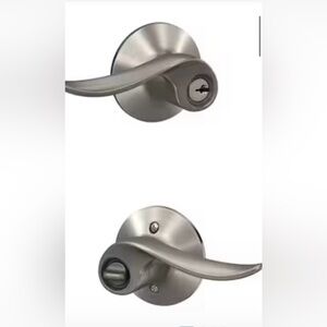 Schlage Sacramento Brushed Nickel Keyed Entry Lock, brand